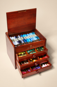 DMC Petite Vintage Wooden Chest (w/120 skeins)